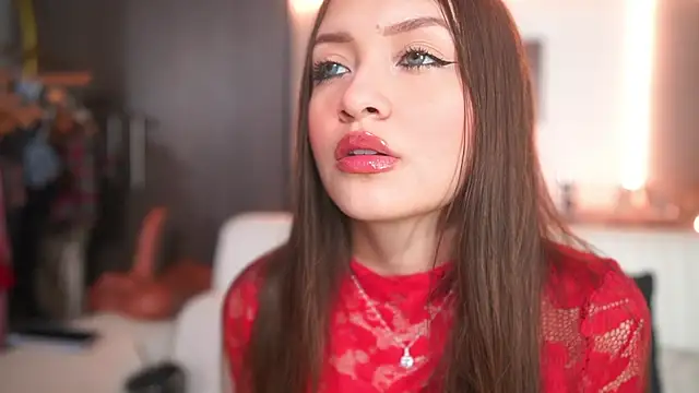 katlyn martins online show from 05-21-26, 06:48