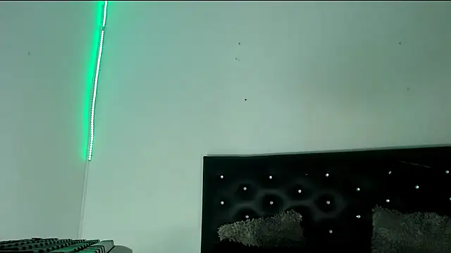 Snapshot of Orianadollx chatting on 01-20-25, 01:32 Orianadollx online show from 01-20-25, 01:32