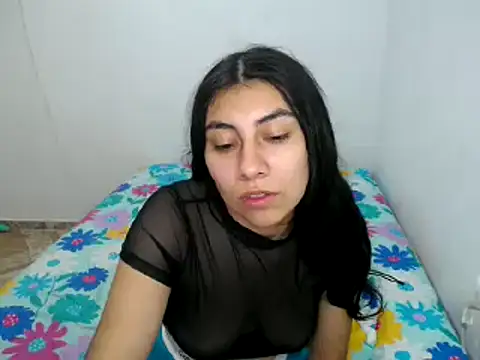 Snapshot of _katerin_love1 chatting on 12-06-24, 02:02 katerin love1 online show from 12-06-24, 02:02