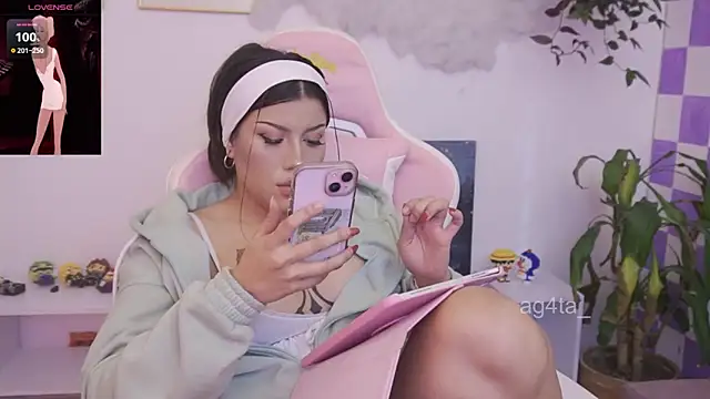 Ag4ta  online show from 11-08-25, 01:39