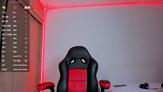 barbiee ebony online show from 10-31-25, 08:32