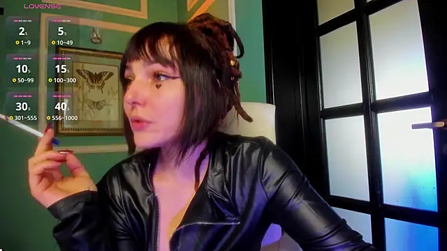 1Munique online show from 11-26-25, 09:54