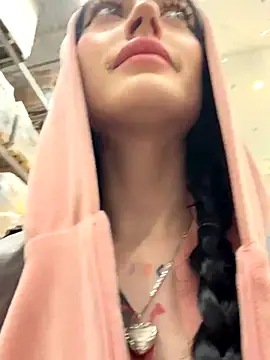 Melissa crazy online show from 11-15-25, 03:30