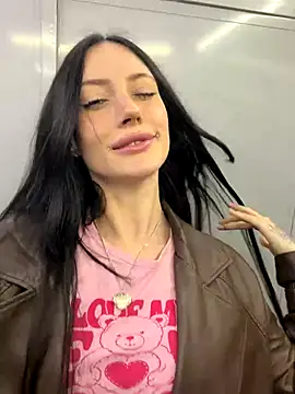 Melissa crazy online show from 12-01-25, 04:23