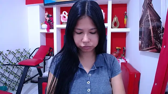 Snapshot of Letty_Plugxo chatting on 10-22-25, 12:27 Letty Plugxo online show from 10-22-25, 12:27