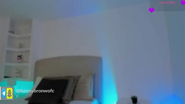 Snapshot of Ammy_xx chatting on 09-11-25, 07:25 Ammy xx online show from 09-11-25, 07:25