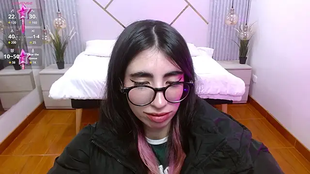 LenaRoses online show from 11-12-25, 01:00