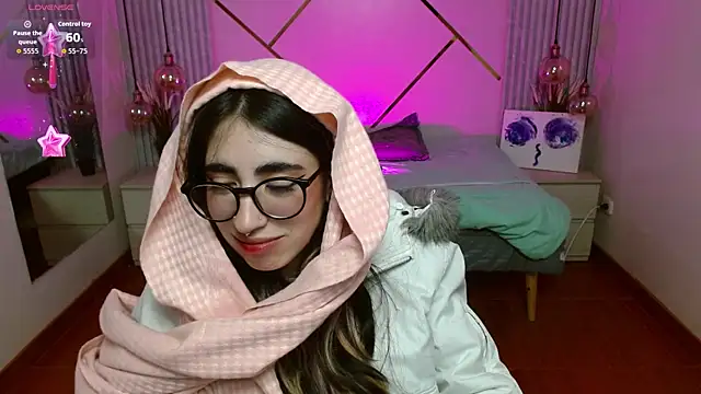 LenaRoses online show from 02-07-26, 09:29