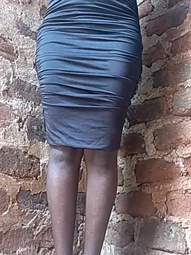 Snapshot of hotpussy-11 chatting on 09-13-25, 09:20 hotpussy-11 online show from 09-13-25, 09:20