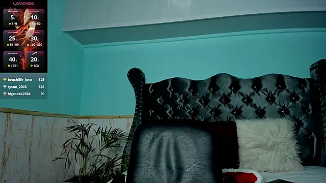 Snapshot of alice_greco chatting on 12-29-24, 12:41 alice greco online show from 12-29-24, 12:41