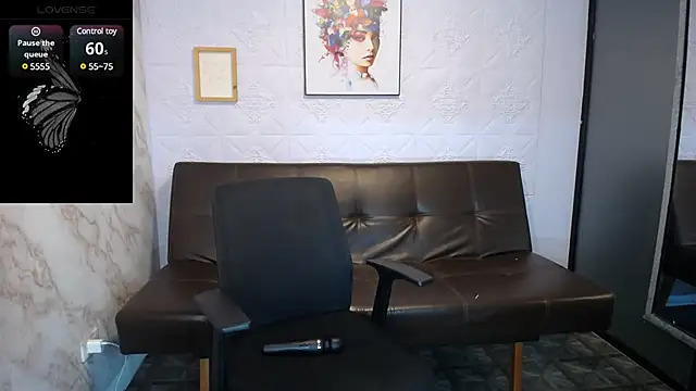 Snapshot of alice_greco chatting on 02-03-25, 06:49 alice greco online show from 02-03-25, 06:49