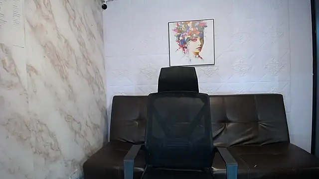 Snapshot of alice_greco chatting on 03-02-25, 04:32 alice greco online show from 03-02-25, 04:32