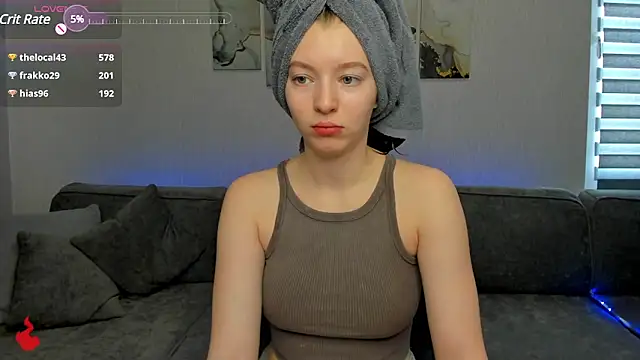 Snapshot of Drive-Crazy- chatting on 02-15-25, 04:36 Drive-Crazy- online show from 02-15-25, 04:36