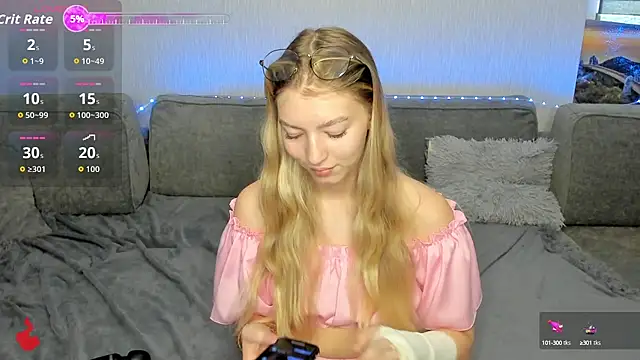 Snapshot of Drive-Crazy- chatting on 09-22-25, 04:47 Drive-Crazy- online show from 09-22-25, 04:47