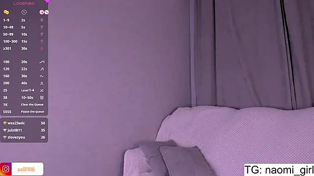 Naomi Girly online show from 12-17-24, 09:05