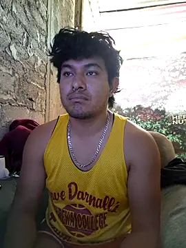 Snapshot of GusssHOT chatting on 04-07-26, 07:25 GusssHOT online show from 04-07-26, 07:25