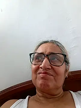  candi online show from 12-13-25, 08:36