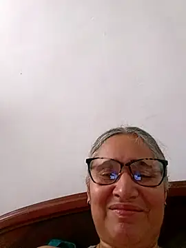  candi online show from 02-11-26, 01:16