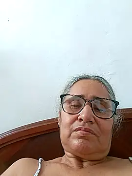  candi online show from 02-18-26, 08:38