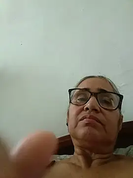  candi online show from 06-23-26, 12:58