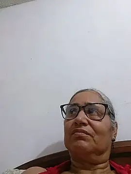  candi online show from 07-09-26, 04:38