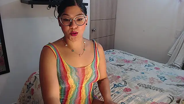 Snapshot of Prins_jazmin chatting on 10-15-25, 03:28 Prins jazmin online show from 10-15-25, 03:28