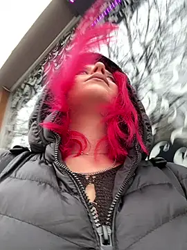 RiriRoseey online show from 01-21-25, 08:19