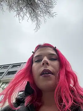 RiriRoseey online show from 02-01-25, 09:21