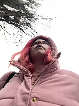 RiriRoseey online show from 03-01-25, 08:23