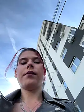 RiriRoseey online show from 10-30-25, 08:05