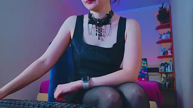 Miss Arwen online show from 01-08-25, 06:41