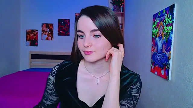 Miss Arwen online show from 01-28-25, 06:49