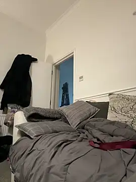 Shyboy817 online show from 12-15-25, 04:55