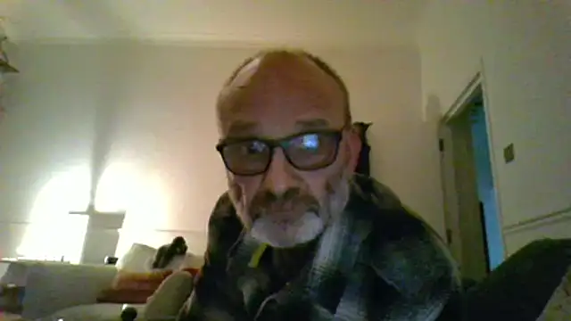 Snapshot of Shyboy817 chatting on 03-29-26, 11:27 Shyboy817 online show from 03-29-26, 11:27