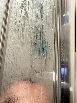 Snapshot of Shyboy817 chatting on 04-05-26, 07:22 Shyboy817 online show from 04-05-26, 07:22