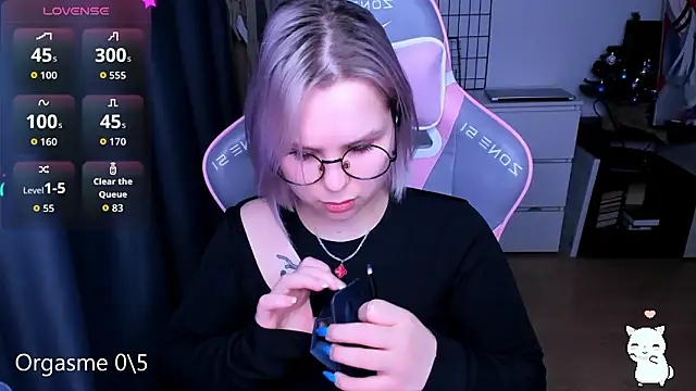 Snapshot of miray_kuriyama123 chatting on 03-07-26, 06:05 miray kuriyama123 online show from 03-07-26, 06:05