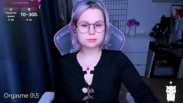 Snapshot of miray_kuriyama123 chatting on 03-08-26, 05:50 miray kuriyama123 online show from 03-08-26, 05:50