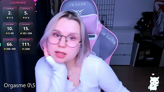 Snapshot of miray_kuriyama123 chatting on 03-14-26, 04:45 miray kuriyama123 online show from 03-14-26, 04:45