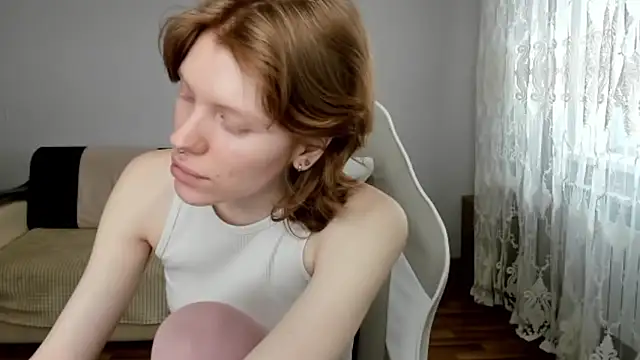 StellaDavis online show from 04-22-26, 10:17