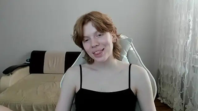 StellaDavis online show from 07-28-26, 02:13