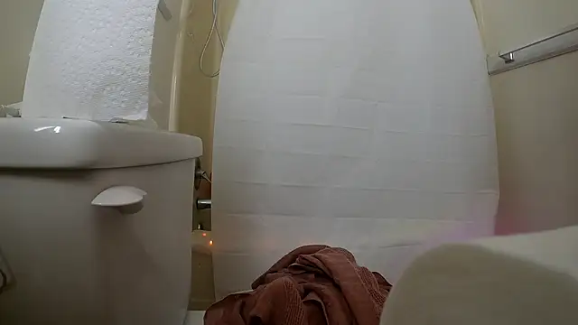 Snapshot of AriellaTaylor chatting on 12-03-24, 07:10 AriellaTaylor online show from 12-03-24, 07:10