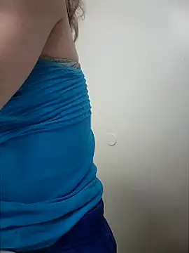 Snapshot of AriellaTaylor chatting on 12-24-24, 03:58 AriellaTaylor online show from 12-24-24, 03:58