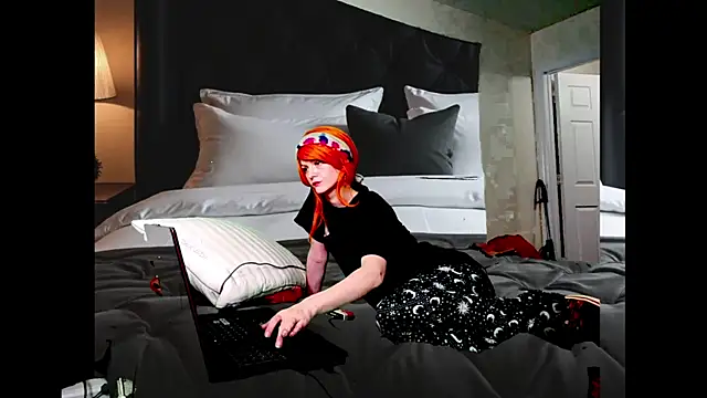 Snapshot of AriellaTaylor chatting on 02-07-25, 10:29 AriellaTaylor online show from 02-07-25, 10:29