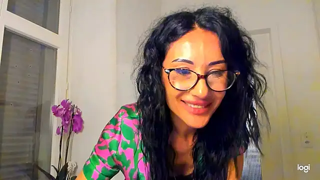 Snapshot of Blackeyeslady chatting on 06-30-26, 09:49 Blackeyeslady online show from 06-30-26, 09:49