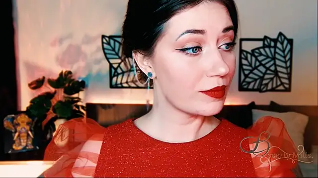 Snapshot of MissBeverlyMills chatting on 02-28-25, 09:25 MissBeverlyMills online show from 02-28-25, 09:25