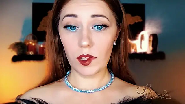 MissBeverlyMills online show from 11-13-25, 02:43