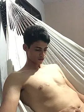 Snapshot of Nathanaelllllllllll chatting on 05-17-26, 01:14 Nathanaelllllllllll online show from 05-17-26, 01:14