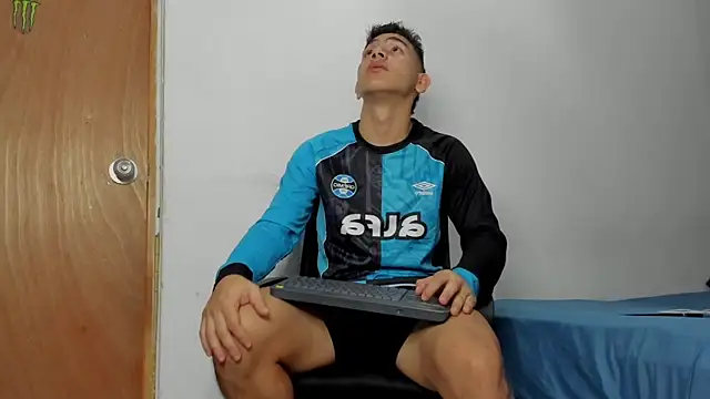 andrew rose  online show from 03-09-26, 06:45