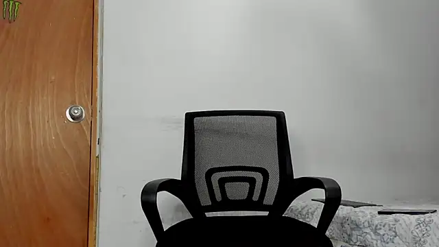 andrew rose  online show from 04-18-26, 12:03