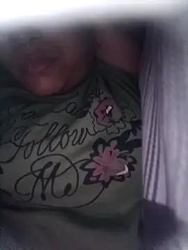 Snapshot of _sonal_sharma chatting on 09-12-25, 06:30 sonal sharma online show from 09-12-25, 06:30